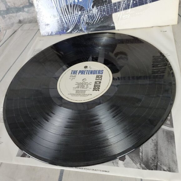 The Pretenders Get Close Vinyl Album 1986 - Picture 6 of 15